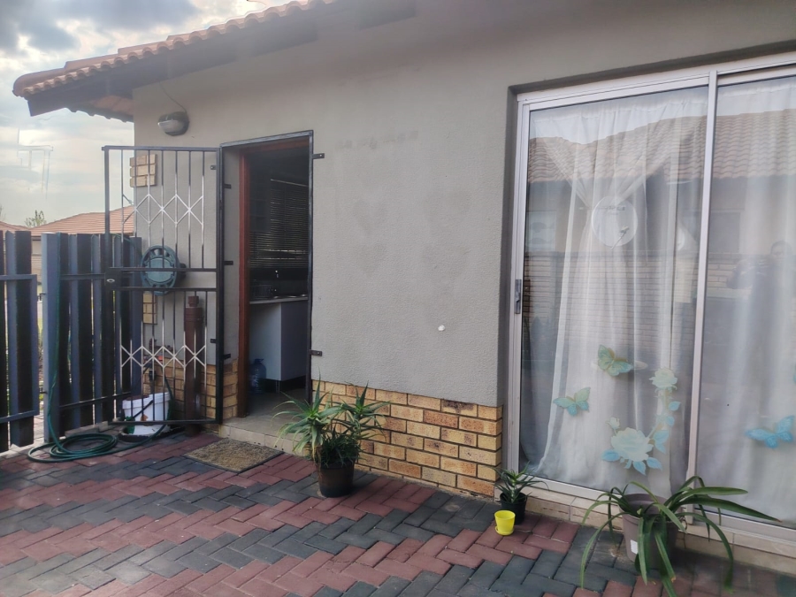 3 Bedroom Property for Sale in Waterkloof North West